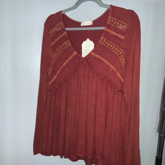 Altar’d State brick red boho V neck top Sz S crochet lace long sleeve peplum - Picture 1 of 5